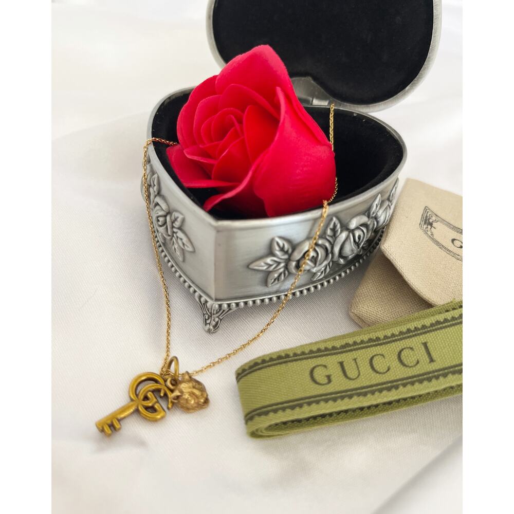 GUCCI Marmont Key Pendant Necklace Zipper Pull Tiger Head Stamped Gold Tone - Picture 3 of 11